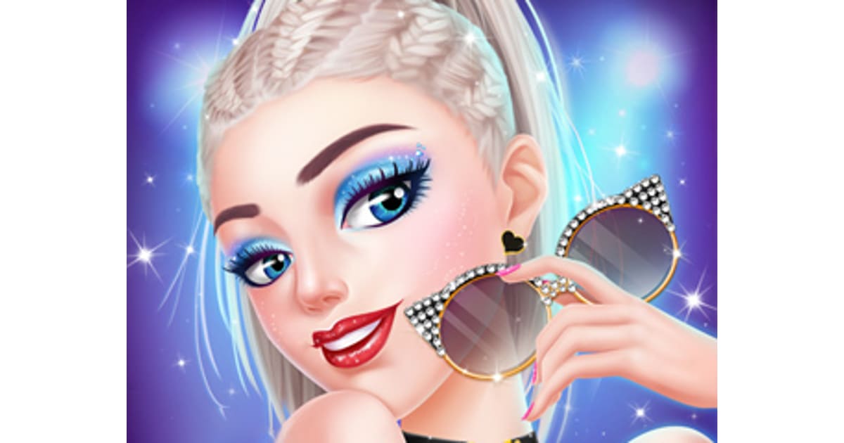 Fashion Celebrity Dress Up Game